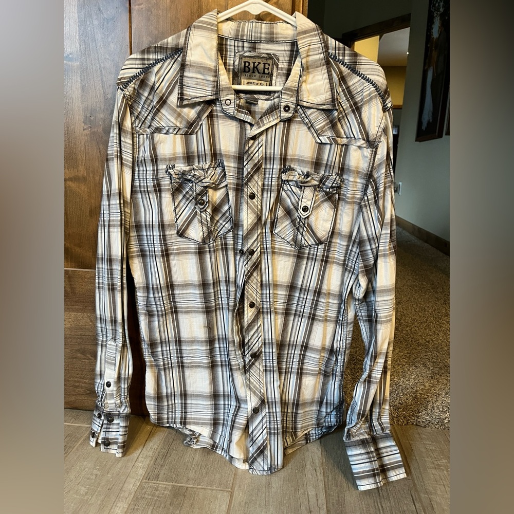 BKE men’s button down size large athletic fit -brown gray and white